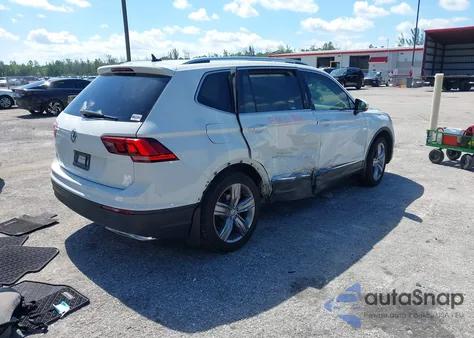 2021 Volkswagen Tiguan 2.0T Se/2.0T Se R-Line Black/2.0T Sel from USA, damaged, VIN 3VV3B7AX2MM084659